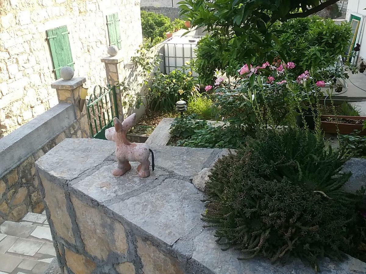 וויס Apartmani Pisac מראה חיצוני תמונה