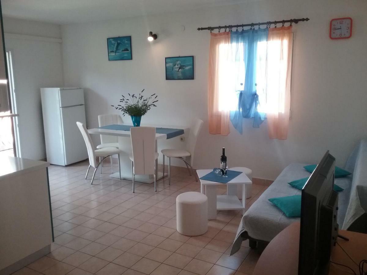 וויס Apartmani Pisac מראה חיצוני תמונה